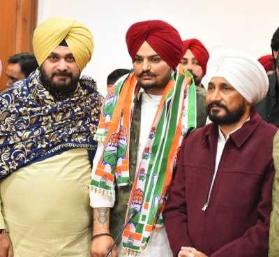 पंजाबी सिंगर मूसेवाला कांग्रेस में हुए शामिल